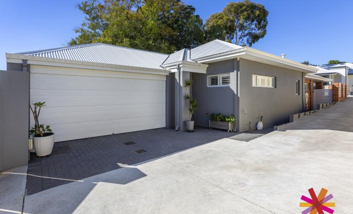 12A Hill View Terrace, St James WA 6102