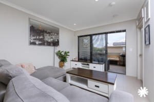 8/4 Crown Street, Rivervale WA 6103 | Bourkes