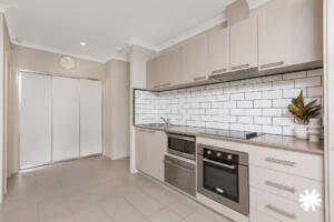 8/4 Crown Street, Rivervale WA 6103 | Bourkes