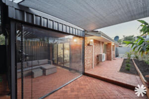 1/300 Preston Point Road, Attadale WA 6156 | Bourkes