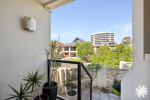 7/20 Garden Street, South Perth WA 6151 | Bourkes