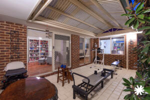 32B Crawshaw Crescent, Manning WA 6152 | Bourkes