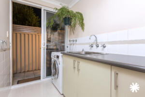 1/35 McDonald Street, Como WA 6152 | Bourkes