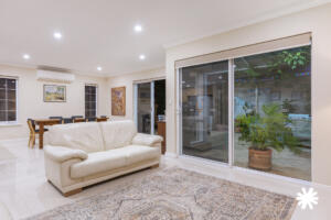 1/35 McDonald Street, Como WA 6152 | Bourkes