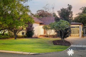 25a Clydesdale Street, Como WA 6152 | Bourkes