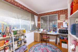 1/39 Challenger Avenue, Manning WA 6152 | Bourkes