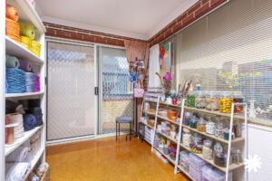 1/39 Challenger Avenue, Manning WA 6152 | Bourkes