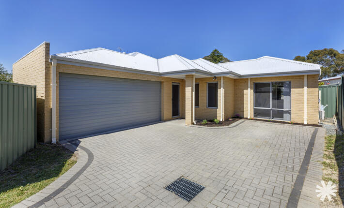 26A Hollybush Way, Kelmscott WA 6111