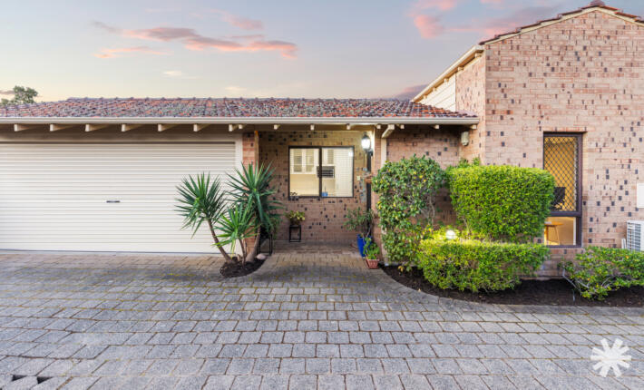2/45 Park Street, Como WA 6152