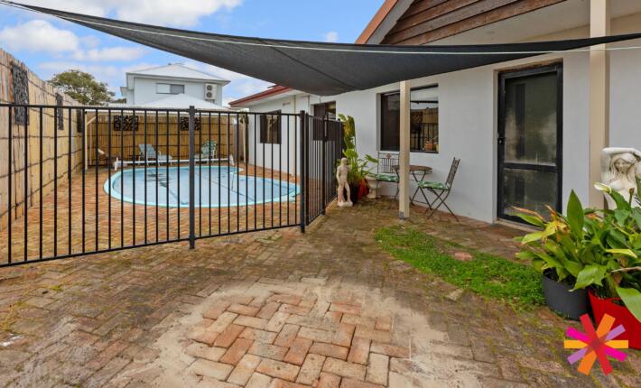 2/6 Bradshaw Crescent, Manning WA 6152