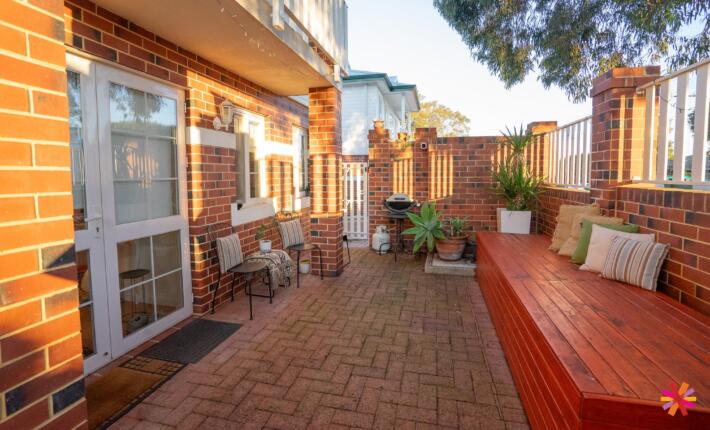 1/24 Tenth Avenue, Maylands WA 6051