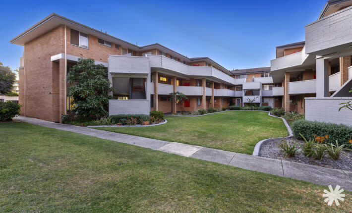 18/6 Manning Terrace, South Perth WA 6151