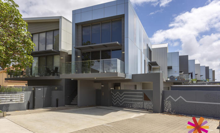 9/16 Bridges Road, Melville WA 6156