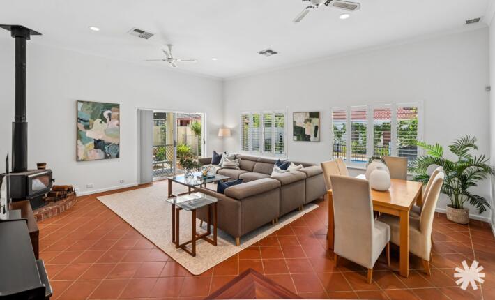 2 Kennard Street, Kensington WA 6151