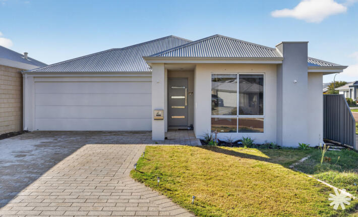 47 Carinata Crescent, Byford WA 6122