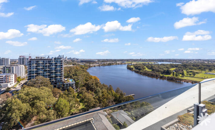 220/60 Riversdale Road, Rivervale WA 6103
