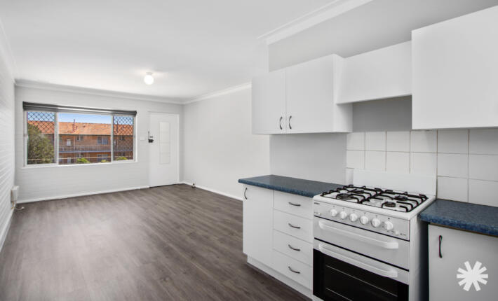 17/79 South Terrace, Como WA 6152